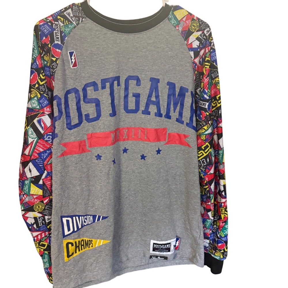 Post Game Mens Gray Pennant Sleeve Thunder & Lightning Raglan Shirt Med MMXIII